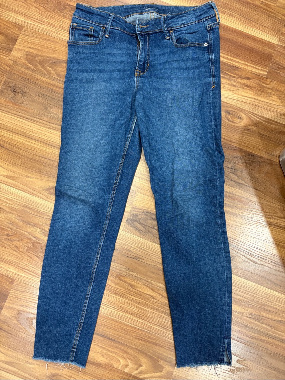 Old Navy Women's Dark Blue Skinny Jeans